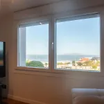 Luces En Amplio Y Luminoso Con Vistas A Islas Cies Baiona